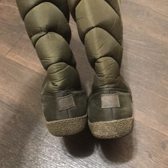 “Rocket dog” Green size 10 Womens, 12” Tall Nylon Winter Boots, Fleece Lined - Picture 3 of 8